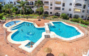 2 Bedroom Nice Apartment In Benalmádena